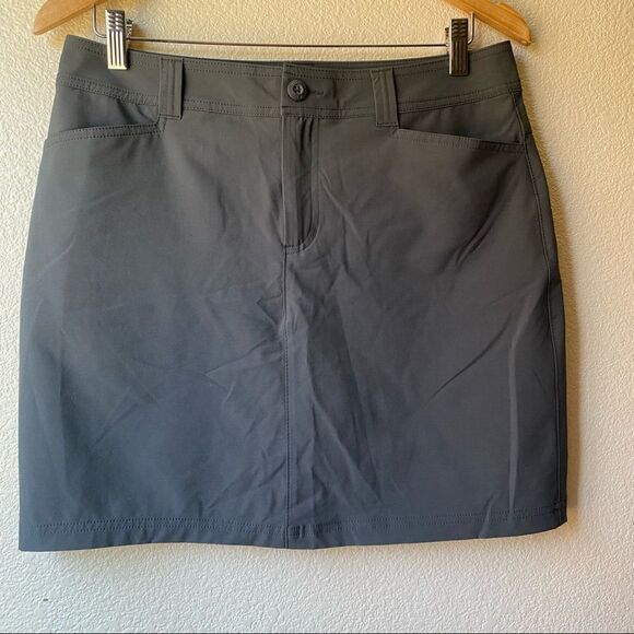 Eddie Bauer | Adventurer 2.0 Gray Skort, Size 4 - Picture 2 of 13